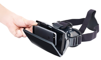 PEARL Virtual-Reality-Brille VRB60.3D für Smartphones (4" bis 6")