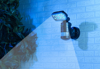 VisorTech HD-IP-Kamera LED-Flutlicht, 8 W, Bewegungsverfolgung, SD-Aufzeichnung, App