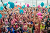 FEZ-Berlin und Deutsches Kinderhilfswerk mit dem ersten Kinder Open-Air in der Kindl-Bühne Wuhlheide: Kai Lüftners große Rotz´N´Roll Radio Show