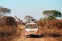 Bei Fernreisen nach Afrika an die eigene Gesundheit denken