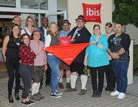 SEHNSUCHT NACH AFRIKA IM IBIS KÖLN FRECHEN - Förderprojekt #ibis4isa unterstützt eine Freiwillige aus dem Rhein-Erft-Kreis in Tansania