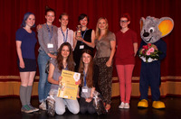 Projekt "Mädchenjahreskalender" aus Berlin gewinnt die Goldene Göre des Deutschen Kinderhilfswerkes
