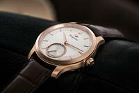 Degussa präsentiert auf Münchner Uhrenmesse mit der "Limited Edition Grand Classic" das neue Flaggschiff der eigenen Uhrenkollektion