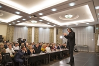 Internationaler Speaker Slam: Hermann Scherer will eigenen Weltrekord gleich zweimal brechen