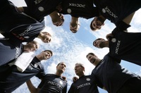 Fußball trifft auf Faltschachteln - 1:0 für den Teamgeist