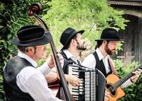 Deftiges Frühschoppen im Bioenergie-Zentrum Mittenaar