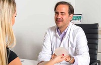 Facharzt in Kaiserslautern: Mammographie vor Brustvergrößerung?