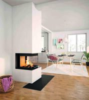 Moderne Wohnraumgestaltung: Ruhe und Kraft im Feuer vereint