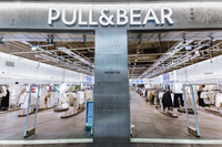 Pull&Bear eröffnete im Einkaufszentrum ALEXA