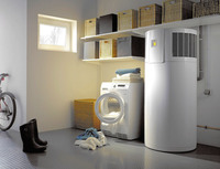 Für Neubau- und Sanierung: Komfortable und effiziente Warmwassererwärmung mit der Warmwasser-Wärmepumpe
