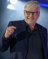 ISSAKHANI ERFOLGREICH BEIM 6.INTERNATIONALEN SPEAKER SLAM