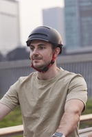 Sicherheit am Kopf beginnt mit Sichtbarkeit - was smarte Fahrradhelme heute leisten müssen