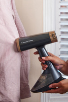 Bye-bye Bügelstress: Russell Hobbs revolutioniert das Dampfbügeln mit innovativer VacuSteam-Technologie