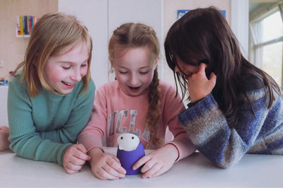 Neues KI-Lernspielzeug bringt Kindern Spaß an Zahlen