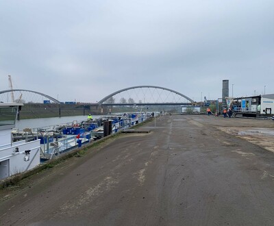 ENDEGS GmbH führt erste Schiffsentgasung nach offizieller Inbetriebnahme der Entgasungsstelle im Hafen von Duisburg durch